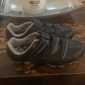 Riata specialized spin shoes! Gently worn.